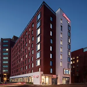 Hotel Hampton By Hilton Centre ****