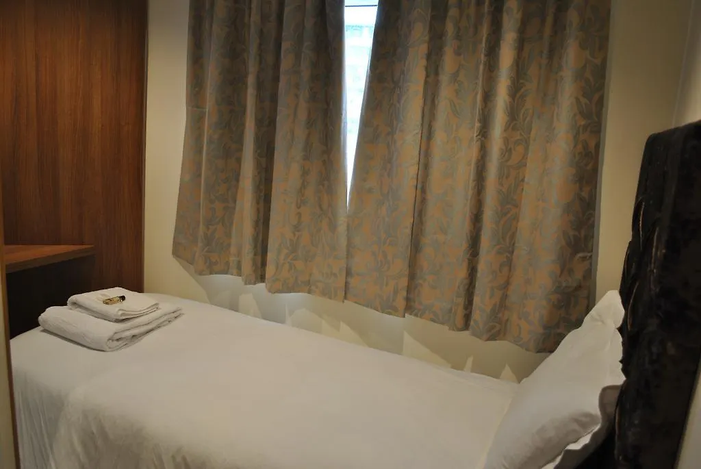 Dreams Hotel Barking   Barking (Greater London)